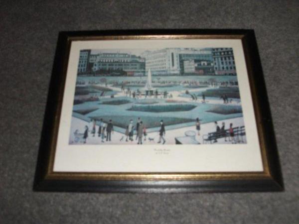 Image 3 of L.S. Lowry print. Piccadilly Circus. In wood frame. Good con