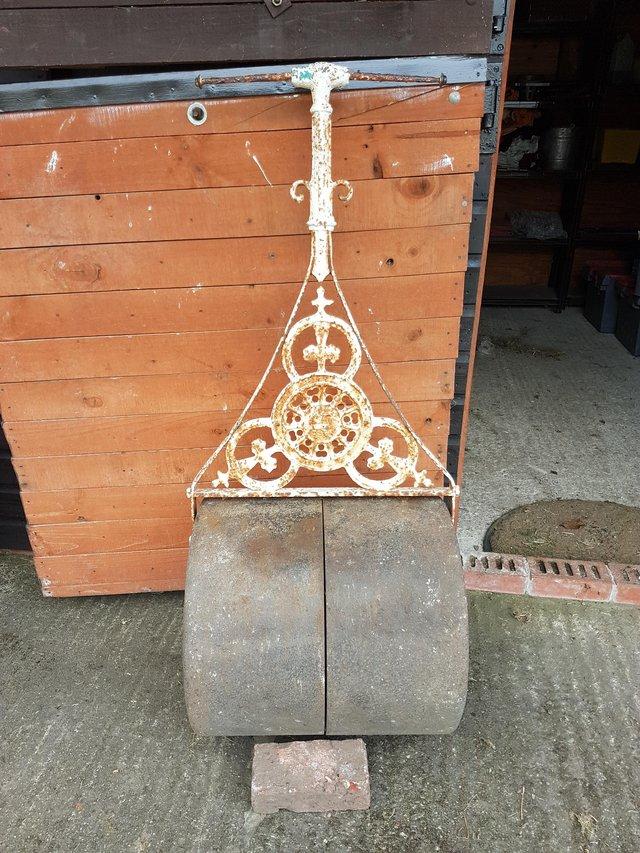 Preview of the first image of Antique/vintage cast iron garden lawn roller.