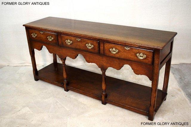 Image 83 of TITCHMARSH AND GOODWIN OAK DRESSER BASE SIDEBOARD HALL TABLE