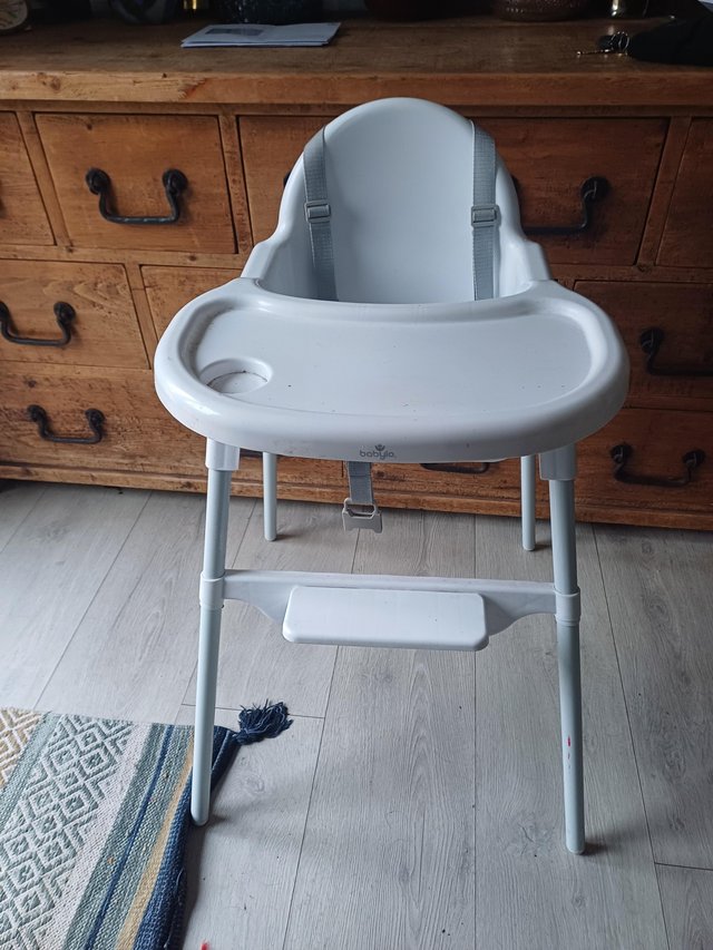 Preview of the first image of Sturdy ,safe white highchair.