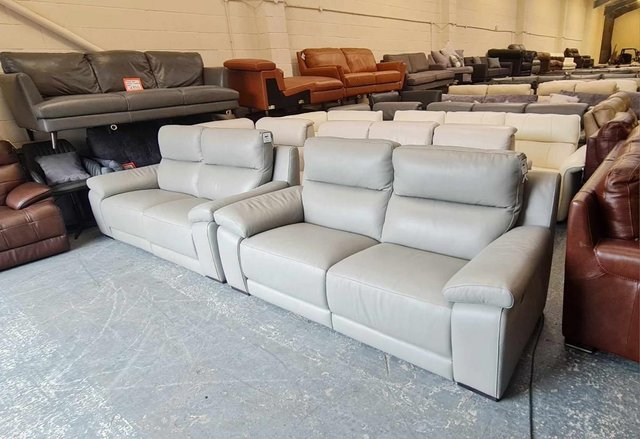 Image 14 of Italian Moreno grey leather electric pair of 3 seater sofas