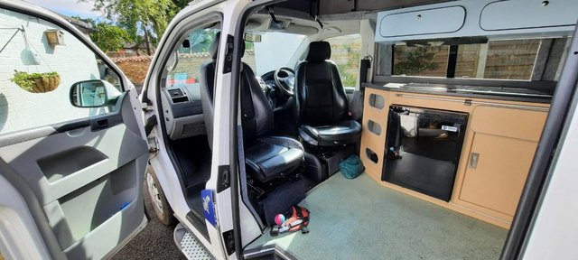 Image 2 of VW T5 1900cc2015 Automatic Campervan