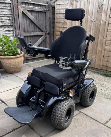 Image 3 of Magic mobility Extreme X8 4x4 powerchair