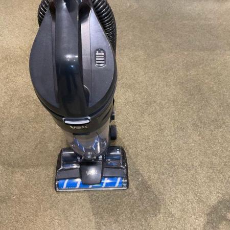 Image 3 of Vax Edge Cordless vacuum.New with all tools.