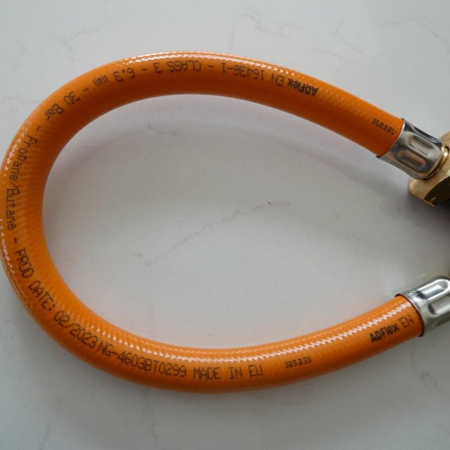Preview of the first image of CARAVAN/MOTORHOME PROPANE GAS HOSE [PIGTAIL].