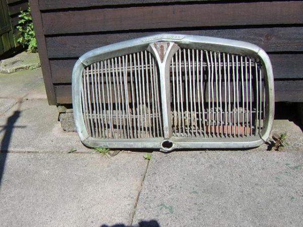 Image 1 of Rover 3 litre grill