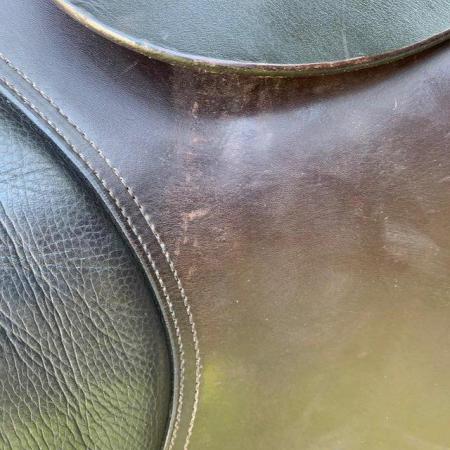 Image 10 of Kent & Masters 17.5 inch Cob saddle