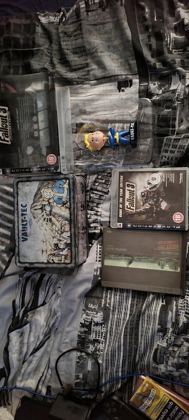 Preview of the first image of Fallout 3 collectors edition for ps3.