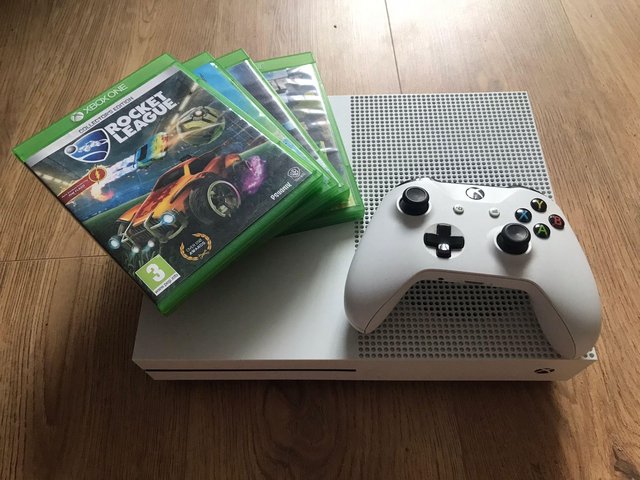 Preview of the first image of Microsoft Xbox One S Bundle.