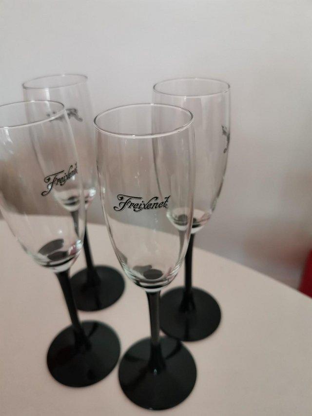 Preview of the first image of Vintage Retro Freixenet Prosecco Flutes Champagne glasses.