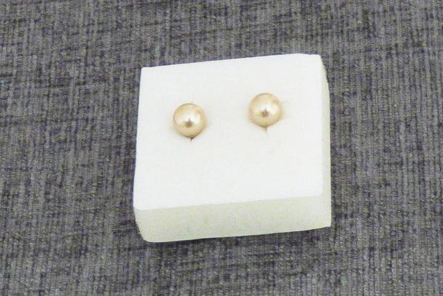 Image 1 of NEW PEARL CHAMPAGNE COLOURED STUD EARRINGS