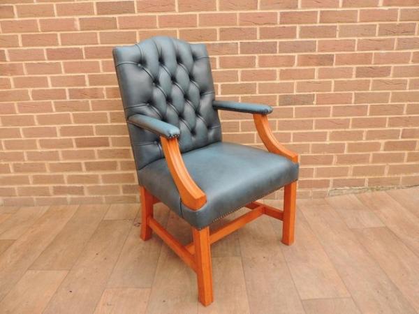 Image 8 of Large Chesterfield Chair (UK Delivery)