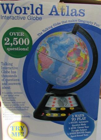 Image 3 of Interactive talking globe with questions and answers