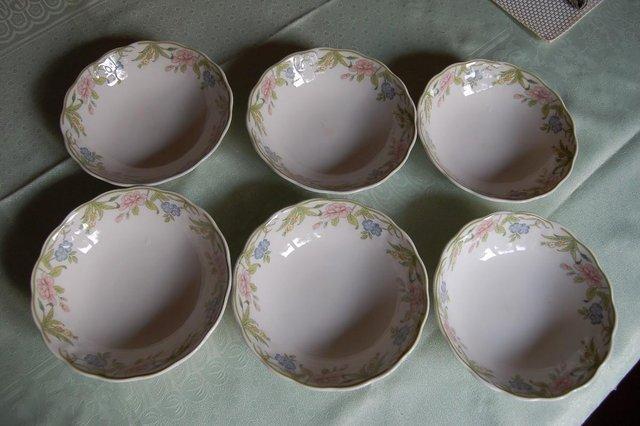 Image 1 of 6 R D 'Sudbury' & 3 Dudson Cereal/Pudding Bowls VGC