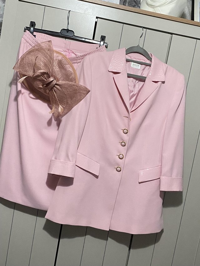 Preview of the first image of Mother bride/groom skirt suit size 12 pink wedding/special.