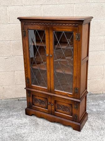 Image 28 of AN OLD CHARM LIGHT OAK BOOKCASE DVD CD DISPLAY CABINET UNIT