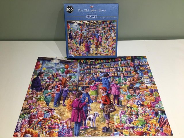 Preview of the first image of Gibson 1000 piece jigsaw titled The Old Sweet Shop..