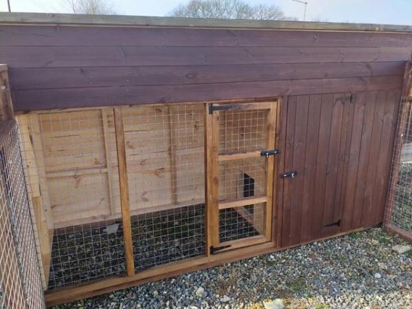 Image 1 of 12ft x 4ft x 5'6'' dog kennel and run
