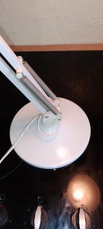 Image 3 of LAMP in white metal with glass shade