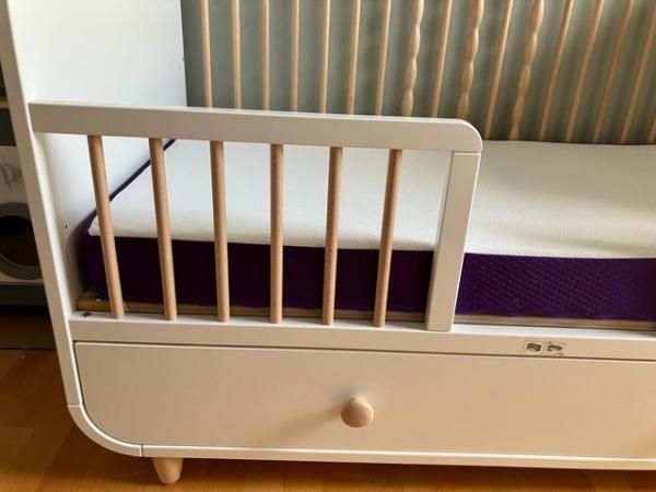 Image 2 of IKEA Myrlla cot bed with optional Snüz mattress