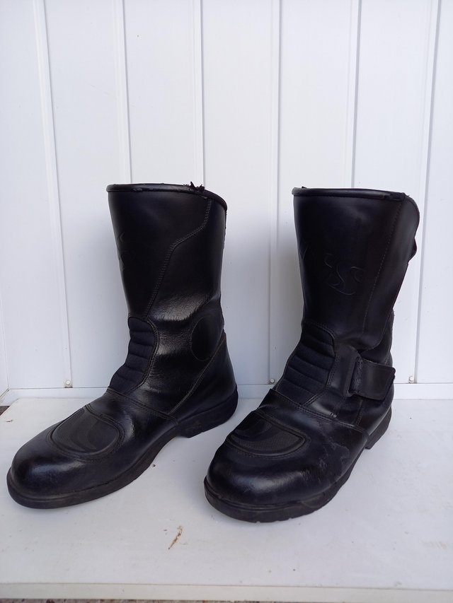 Preview of the first image of Motorcycle Boots men's size 9.