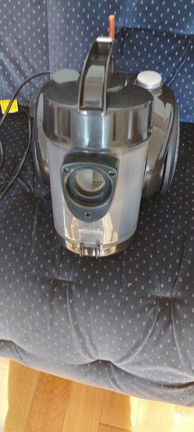 Preview of the first image of Goblin Cylinder Vacuum cleaner.