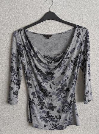 Image 1 of Lovely Ladies Flowered Top By Phase Eight - Size 10    B30