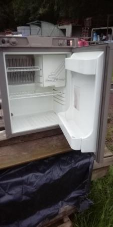 Image 2 of Vw caravan fridge ideal for conversion