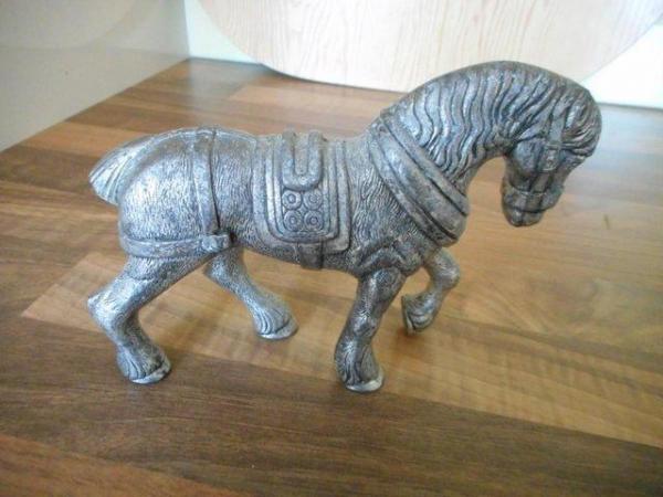 Image 3 of A LOVELY SHIRE HORSE ORNAMENT C 1979