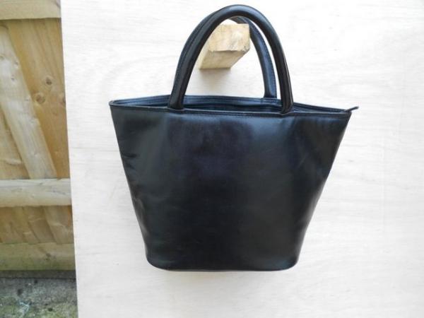 Image 2 of Leather Bucket shaped handbag