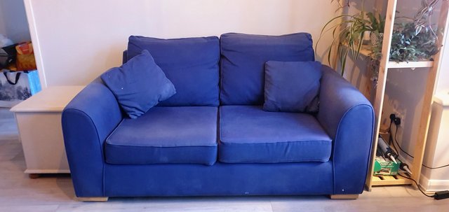 Preloved sofa outlet bed