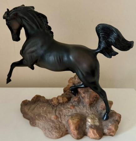 Image 8 of ‘FURY’ black stallion by Pamela Du Boulay Franklin Mint