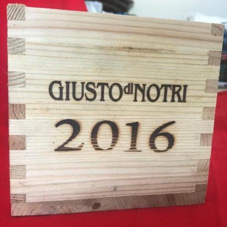 Image 2 of Wood wine box Giuso di Notri 2016 -upcycle, display, storage