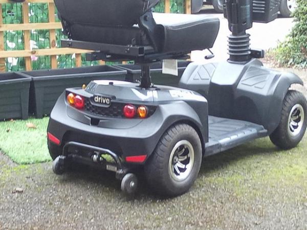 Image 2 of Mobility scooter envoy 8