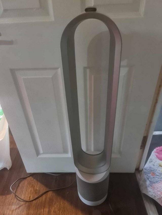 Preview of the first image of Dyson Pure Cool Purifying Fan.