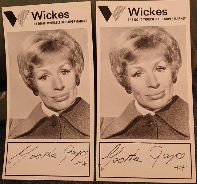 Preview of the first image of Yootha Joyce Autographed Wickes Photo Card.