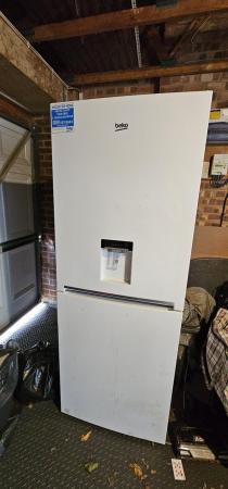Image 2 of BEKO fridge freezer frost free water dispenser ice maker win