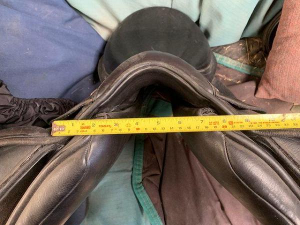 Image 1 of Cavaletti saddle, 16.5, black, GP, good condition