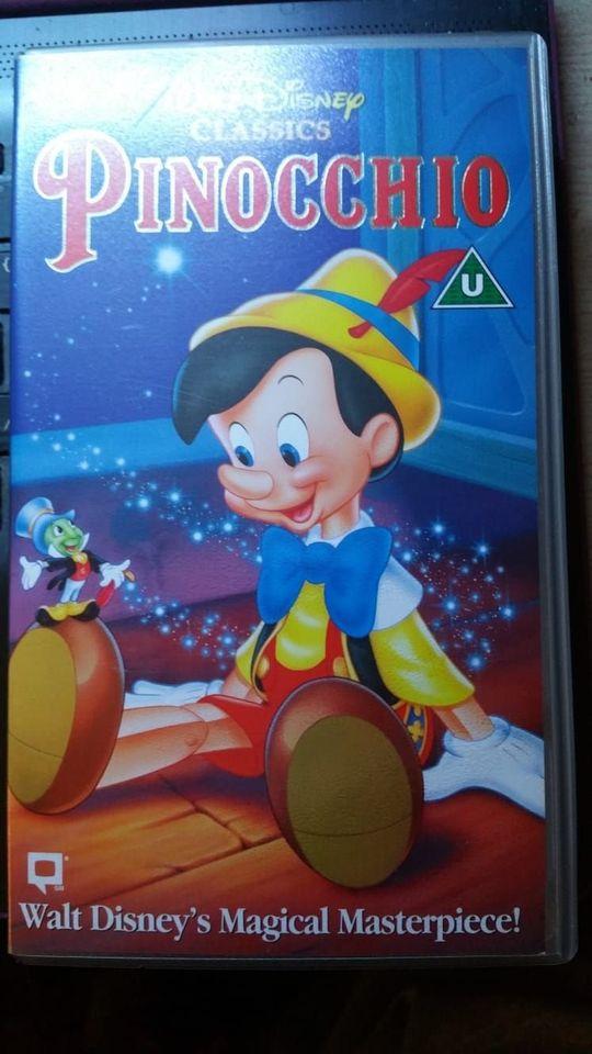 Preview of the first image of Walt Disney Pinocchio video.