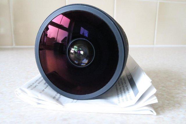 Image 3 of Sigma 8mm f3.5 EX DG Circular Fisheye Lens for Canon EF
