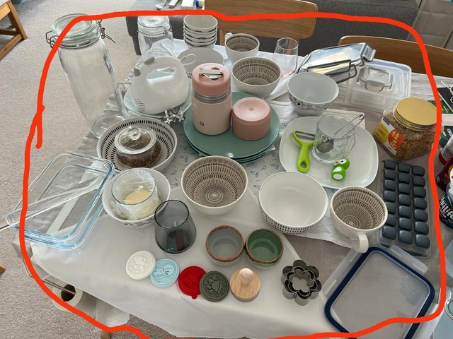 Preview of the first image of Bowls, plates, baking tool, plastic and glass food storage b.