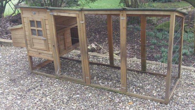 Image 1 of Chicken run and coup with nest box.