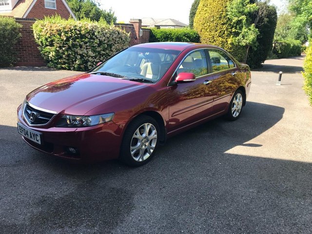 HONDA EXECUTIVE 2.4 AUTOMATIC ACCORD — Cars & Vehicles in Brentwood