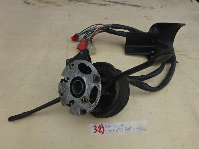Preview of the first image of Light switch for Fiat 130 Coupè.