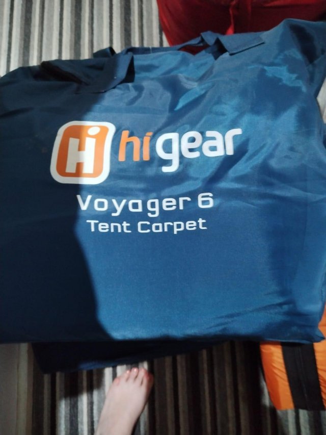 Preview of the first image of Hi gear family camping tent.
