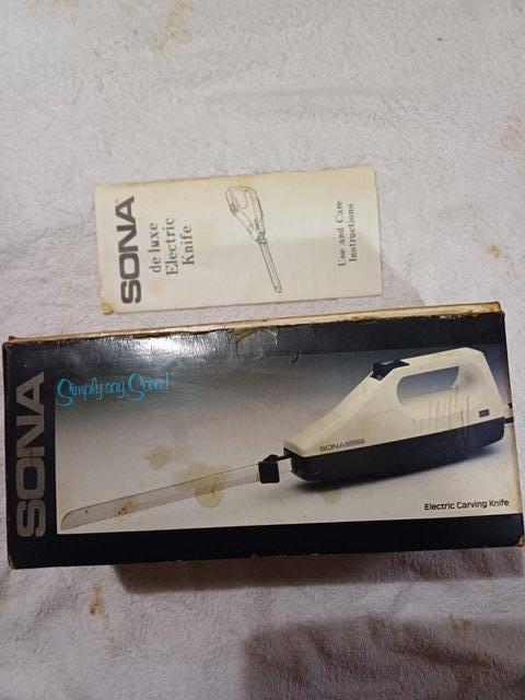 Preview of the first image of Sona Kitchen Electric Calving Knife..