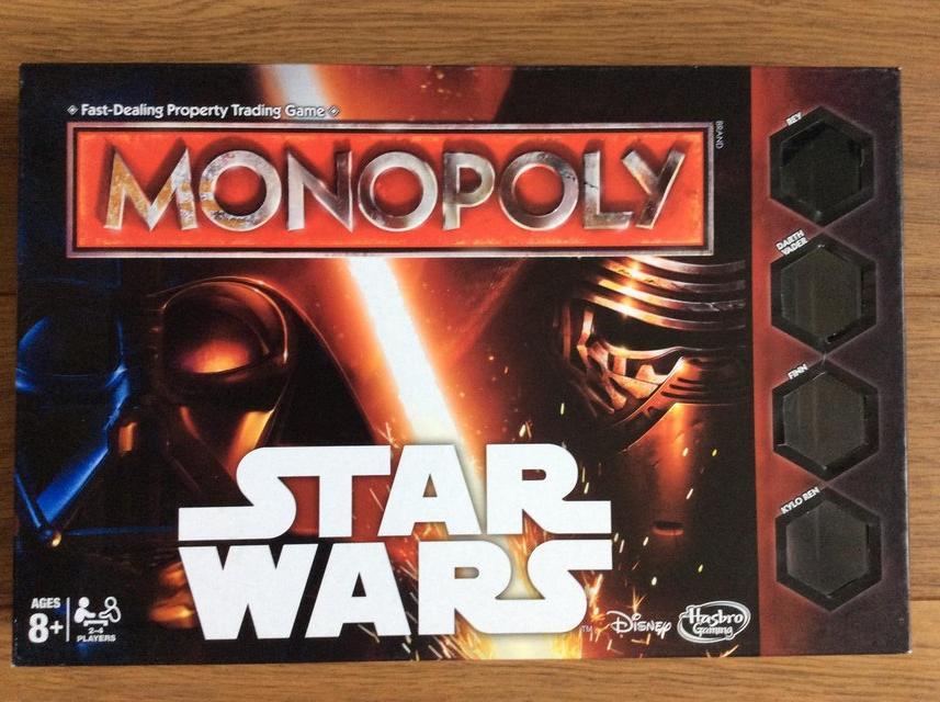 Preview of the first image of Star Wars Monopoly Board Game (Force Awakens).