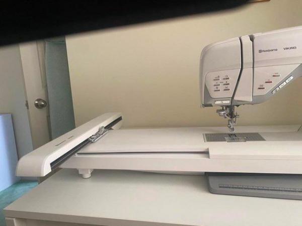 Image 3 of HUSQVARNA DESIGNER EPIC Sewing Embroidery Machine