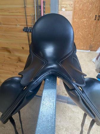 Image 5 of Peter Horobin Stridefree Elite dressage saddle