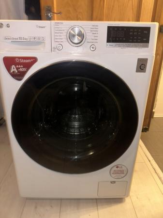 Image 2 of LG F4V510WSE 10.5 kg steam Washing Machine - White